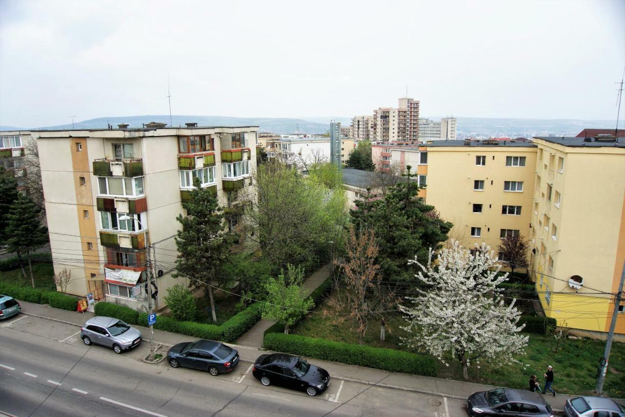 Lunii 6 Apartment Cluj-Napoca Exterior photo